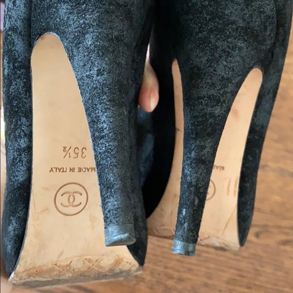 AUTH CHANEL black pumps 35.5 - Picture 6 of 6